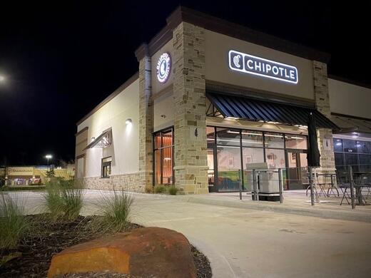 Chipotle Mexican Grill Opens at Valley Ranch Town Center