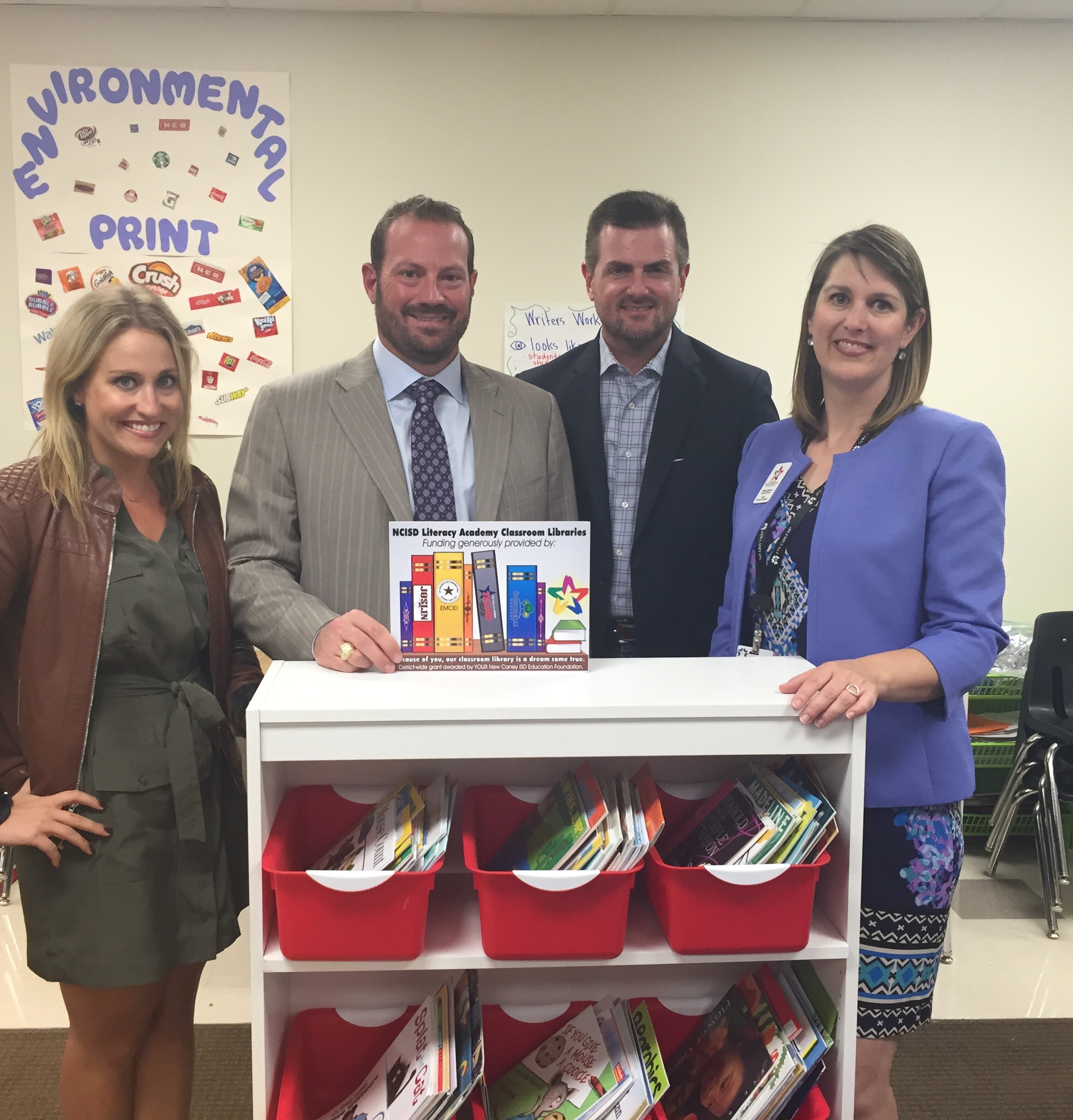 Signorelli Homes Donates to New Caney ISD Childrens Libraries